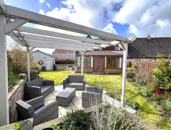 30 McKane Place, Dunfermline photo 4