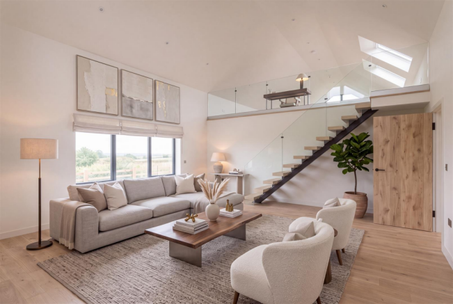 four-bedroom-house-pittville12.png