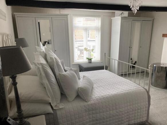 WhatsApp Image 2024-05-23 at 09.00.26_ab6628da.jpg