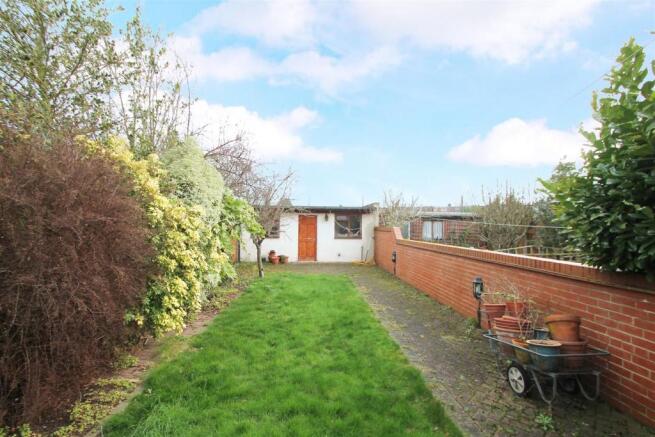 Back garden 1.jpg