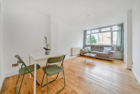 Devonport Road, Shepherd's Bush, London, W12