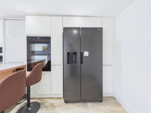 2 bed Detached for sale Image 12