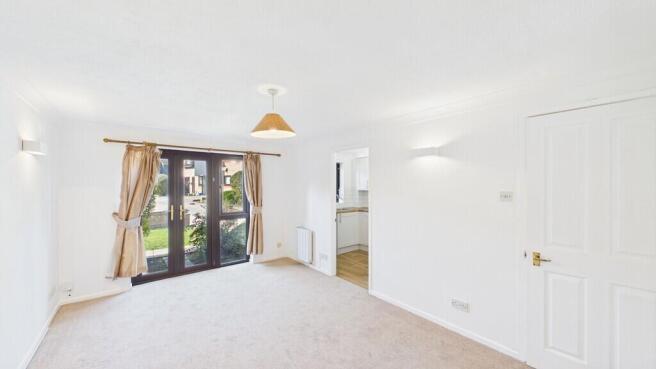Mermaid Close, Bury St Edmunds photo 2