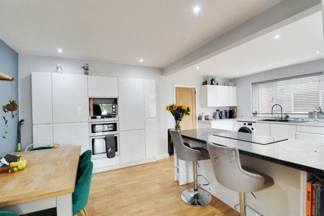 LIVING DINING KITCHEN