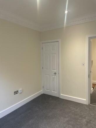 Flat 2 Southdown - 2nd Bedroom.2.jpg