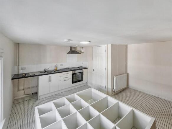 Kitchen/Lounge
