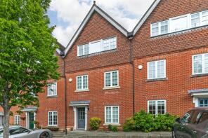 8, Wychwood Place, Winchester SO22 6BE