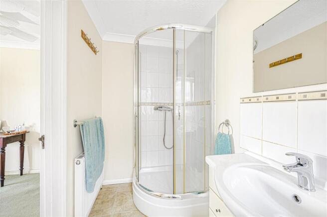 Ensuite Shower Room/WC