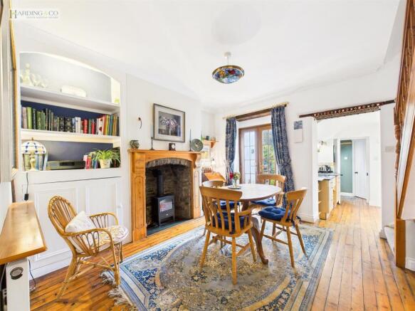 Dining room.jpg