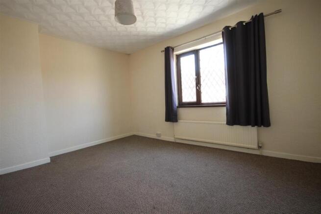 3 bed End of Terrace to rent Image 7