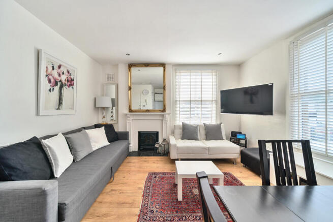 1311867-3-68512c7...