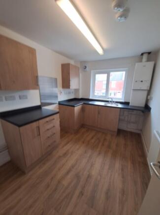 1 bed Flat to rent Image 4