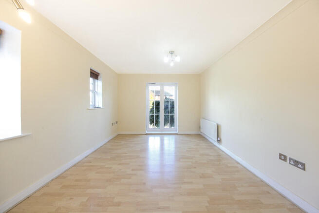 18 Seaton Square ...