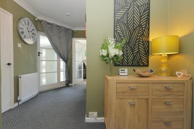 2 bed Bungalow for sale Image 8