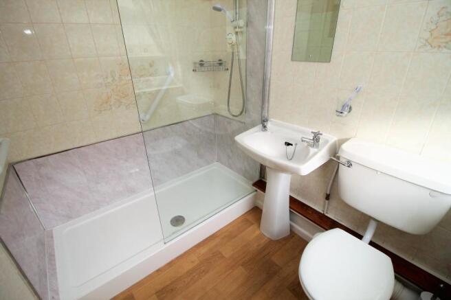 Shower Room/w.c.