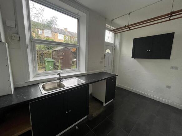 2 bed End of Terrace for sale Image 7