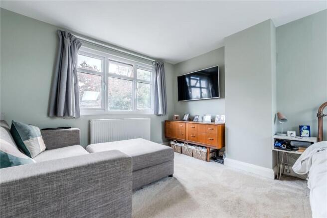 4 bed Semi-Detached for sale Image 12