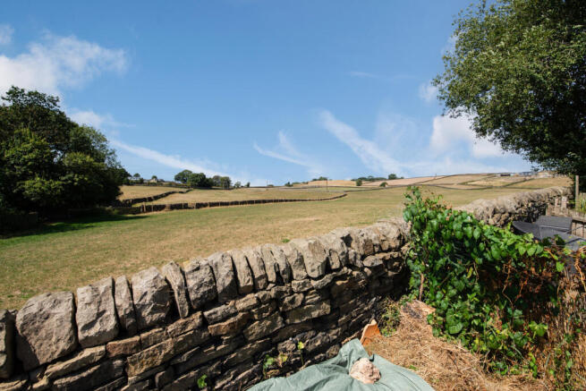 2 bed Terraced for sale Image 5