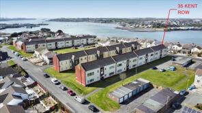 35, Kent Row, Pembroke Dock SA72 6DF