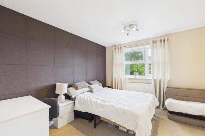 2 bed Semi-Detached for sale Image 7
