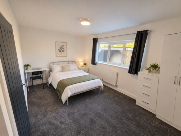 Room 2 - largest bedroom | AI staged