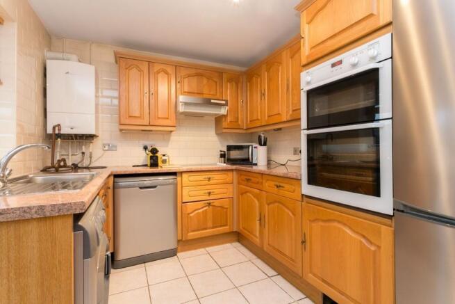 Pintail Road, Woodford Green, Essex, IG8 photo 4