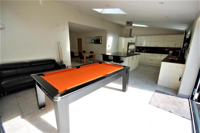 Kitchen/diner/family Room