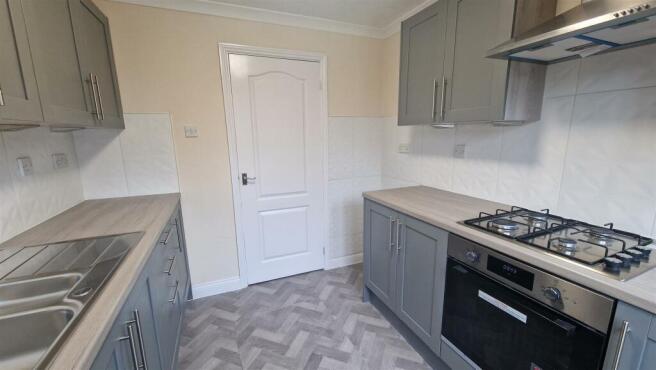 REFITTED KITCHEN