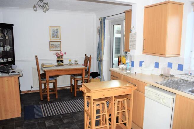DINING KITCHEN