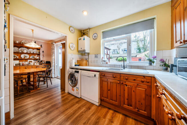 1434915-14-69c6a5...