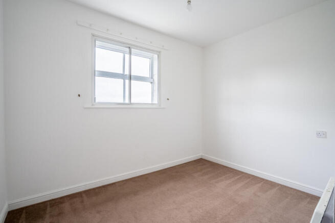 2 bed Apartment for sale Image 8