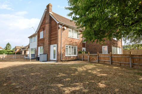 Cissbury Avenue, Findon Valley, Worthing, West Sussex, BN14