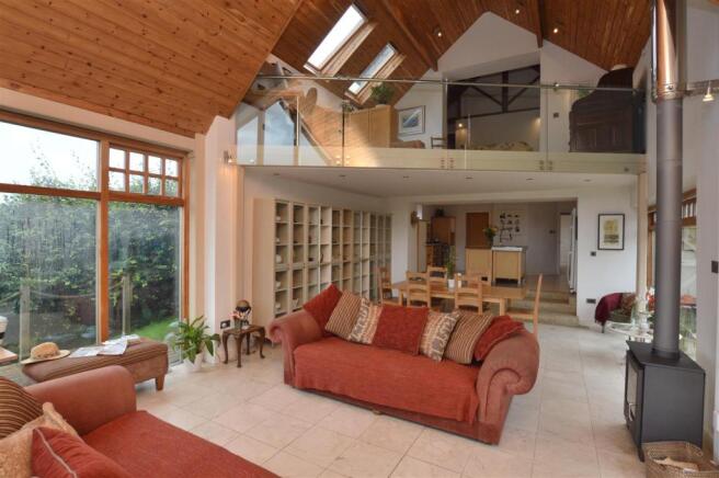 Magnificent Open Plan Lounge/Dining/Kitchen