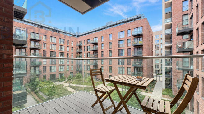 Green Street, E13 Studio For Sale By Barrain Londo