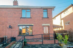 38, Sunnymead, Scissett, Huddersfield HD8 9JA
