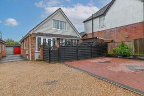 20, London Road, Widley, Waterlooville PO7 5BS
