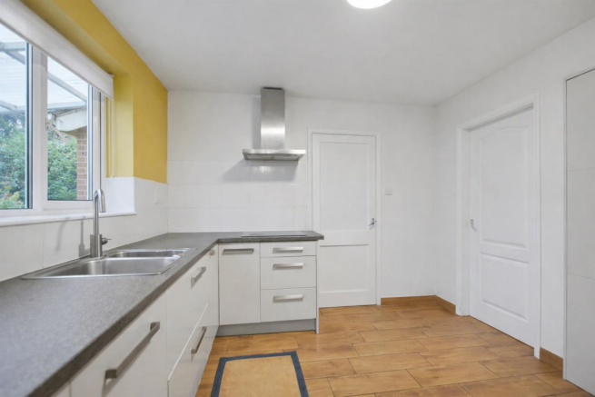 Darsway kitchen.png