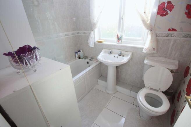 Bathroom / WC