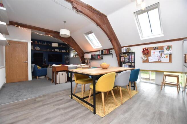 3 bed Maisonette for sale Image 6