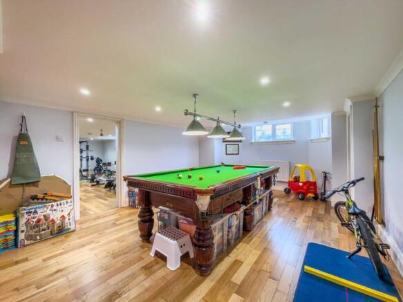 3 bed Detached for sale Image 10
