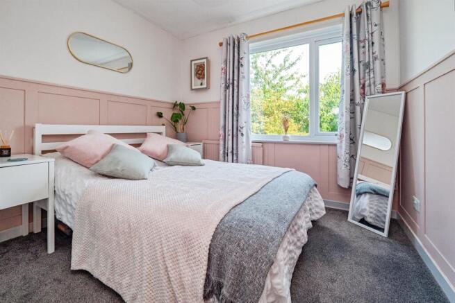 3 bed Detached for sale Image 9