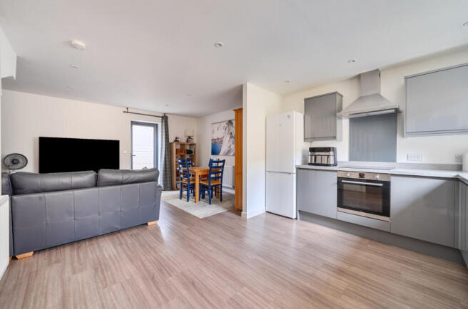 Kitchen/Living