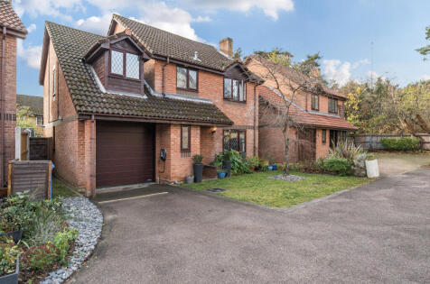 Fawler Mead, Bracknell, Berkshire, RG12
