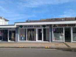 28, High Street, Sandown PO36 8DE