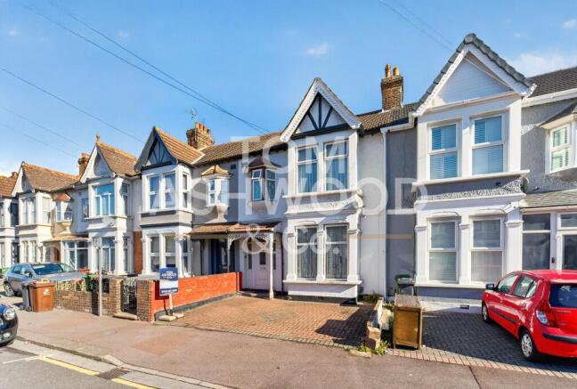 3-bed terraced on Wilmington Gardens, Barking, £500,000
