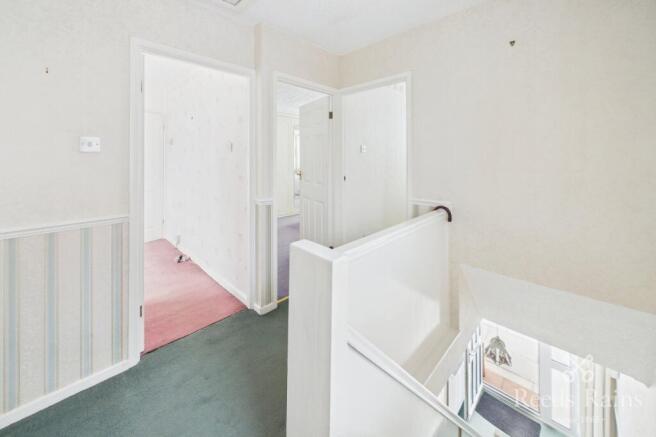 3 bed Semi-Detached for sale Image 10