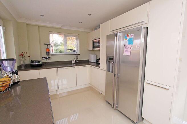 Kitchen/Breakfast Room