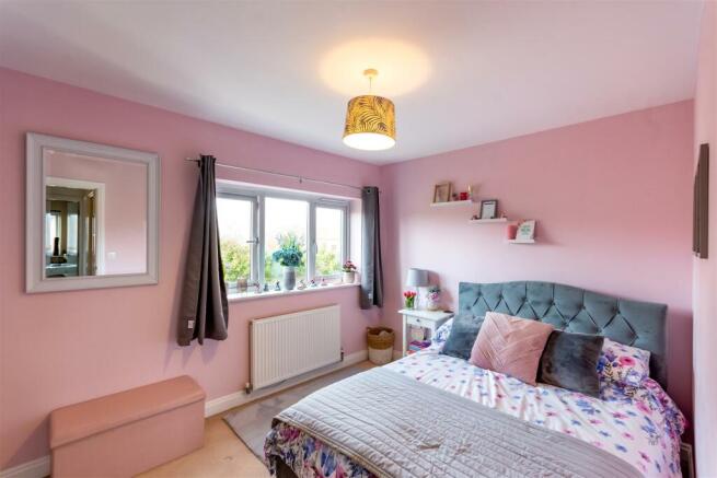 DSC_7522-Edit_bedroom.jpg