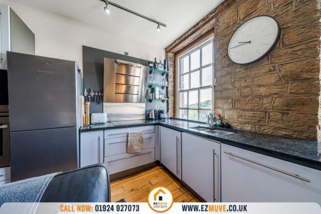 2 bed Apartment for sale Image 9