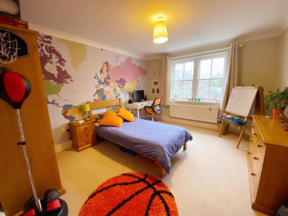 Bedroom 3 pic 2.jpg